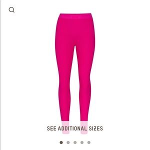 S/O SKIMS Cotton Rib Legging in Raspberry, Large